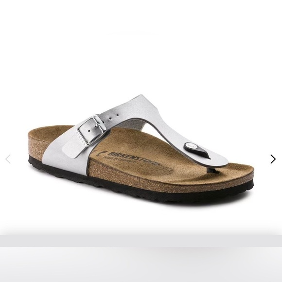 Birkenstock Shoes - Birkenstock Gizeh Women's Silver Sandals 36 5.5